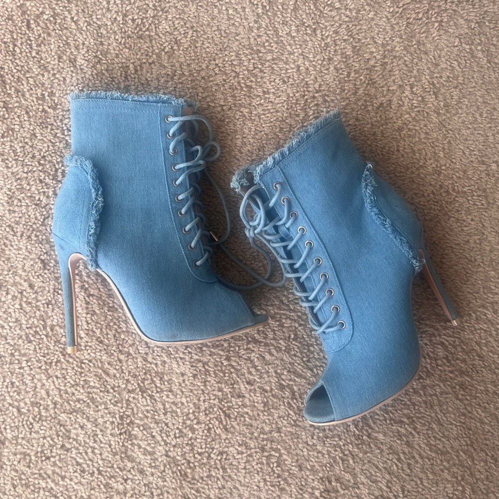 Women's Frayed Denim Peep Toe Stiletto Booties  Lace Up Size 6